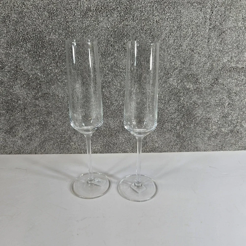 Crate & Barrel Tour Champagne Flutes Clear Glass Set of 2 Made in Germany 8oz